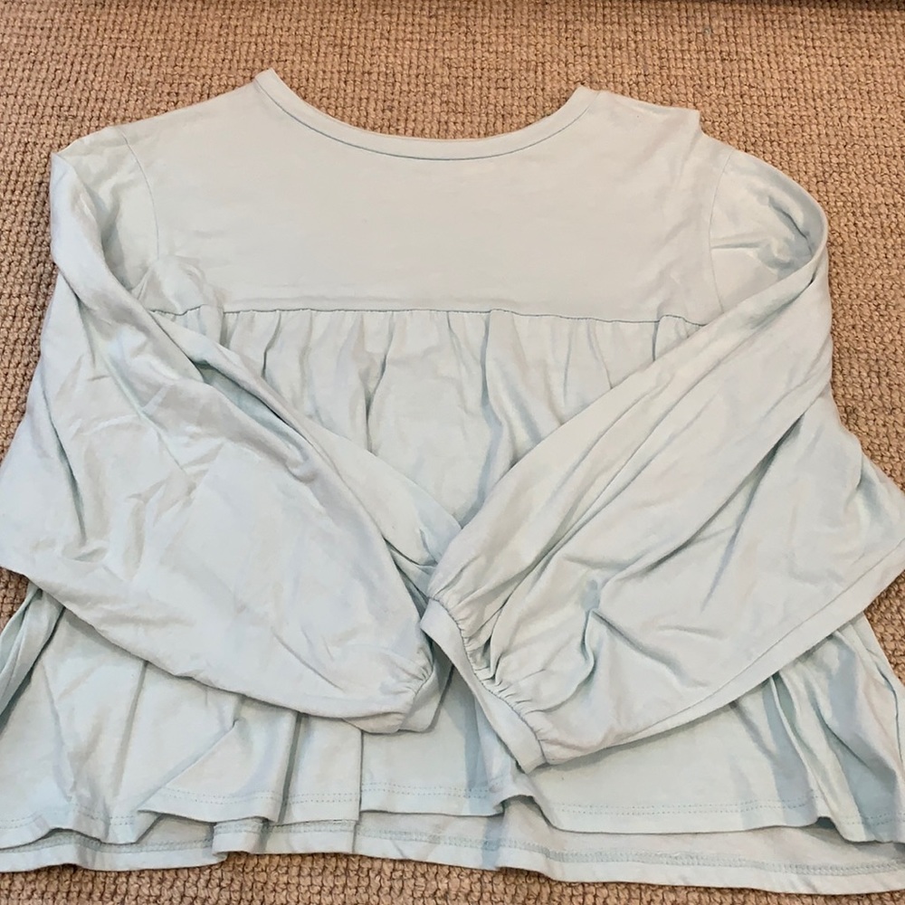 Mint green long sleeve top